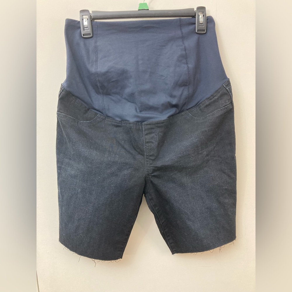 Isabel Maternity Dark Wash Over Belly Bermuda Jean Shorts Women’s 10